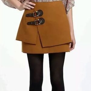 Camel Brown Buckled Felt Mini Skirt Size 0